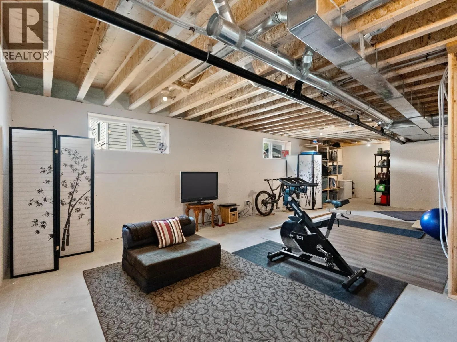 1512 ASPEN Lane