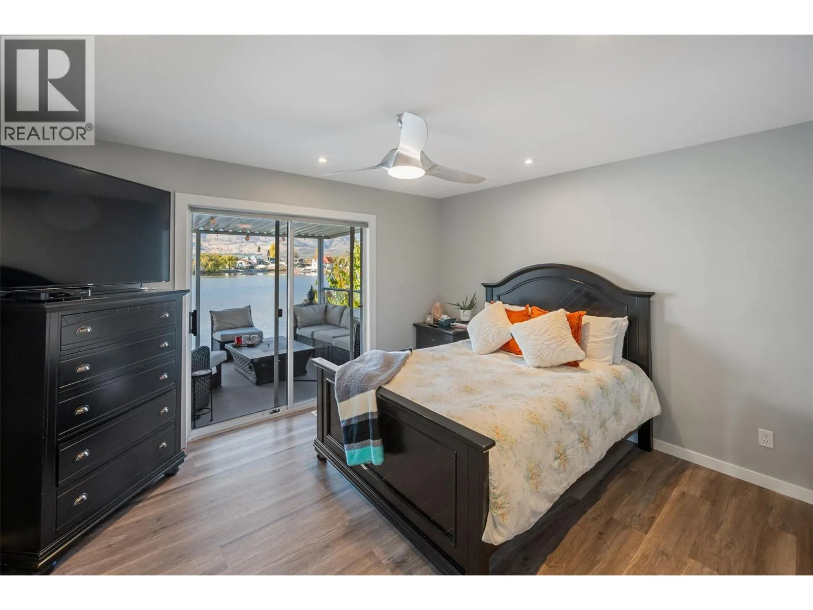 38 BAYVIEW Crescent
