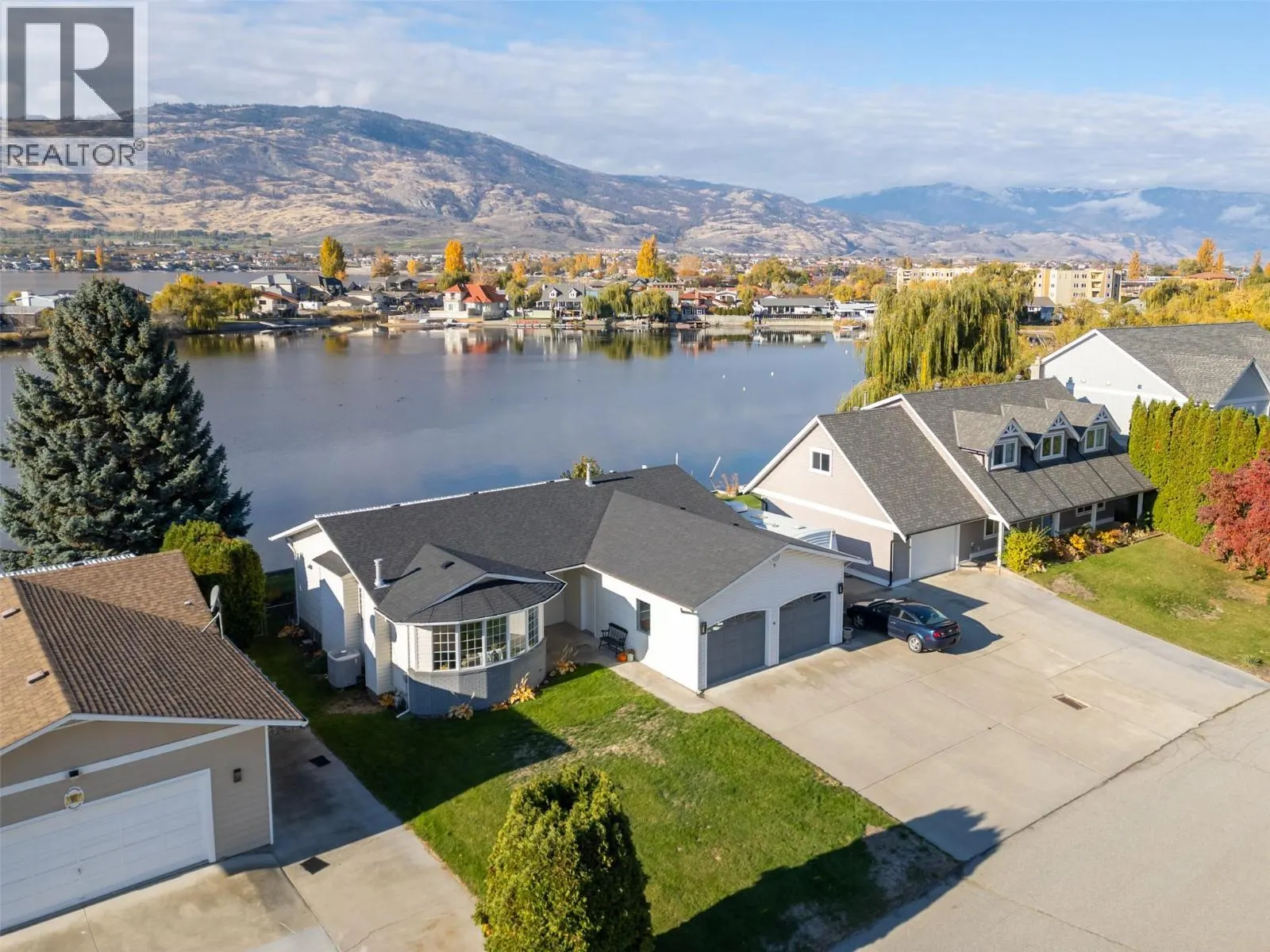 38 BAYVIEW Crescent