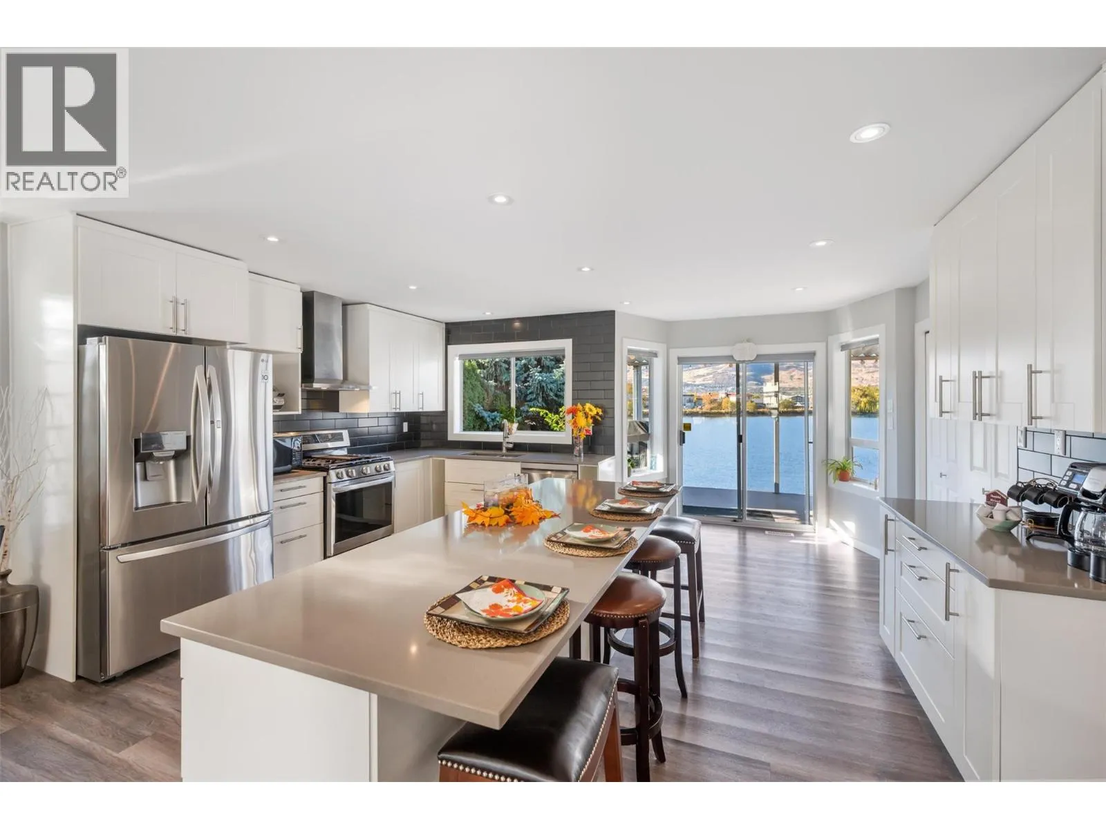 38 BAYVIEW Crescent