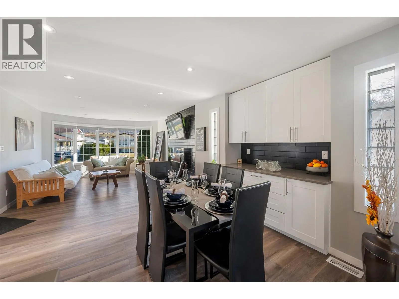 38 BAYVIEW Crescent