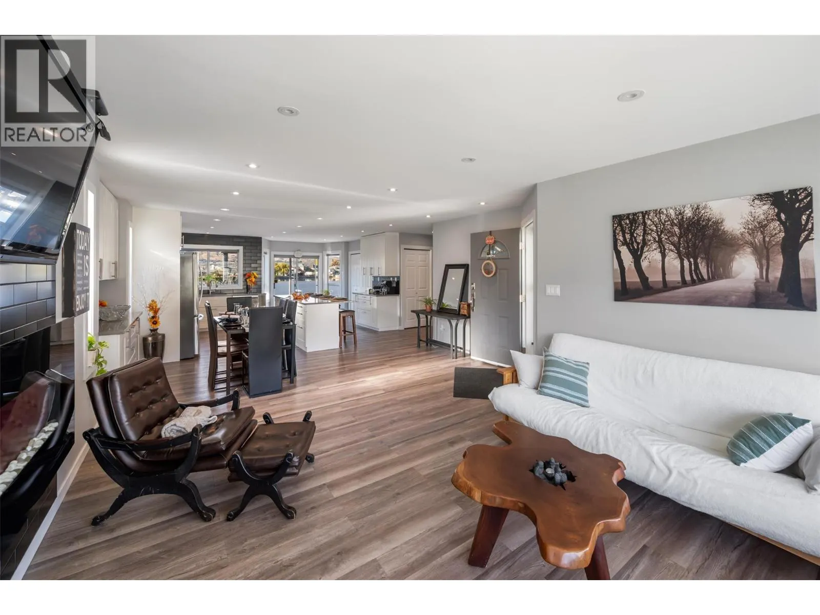 38 BAYVIEW Crescent