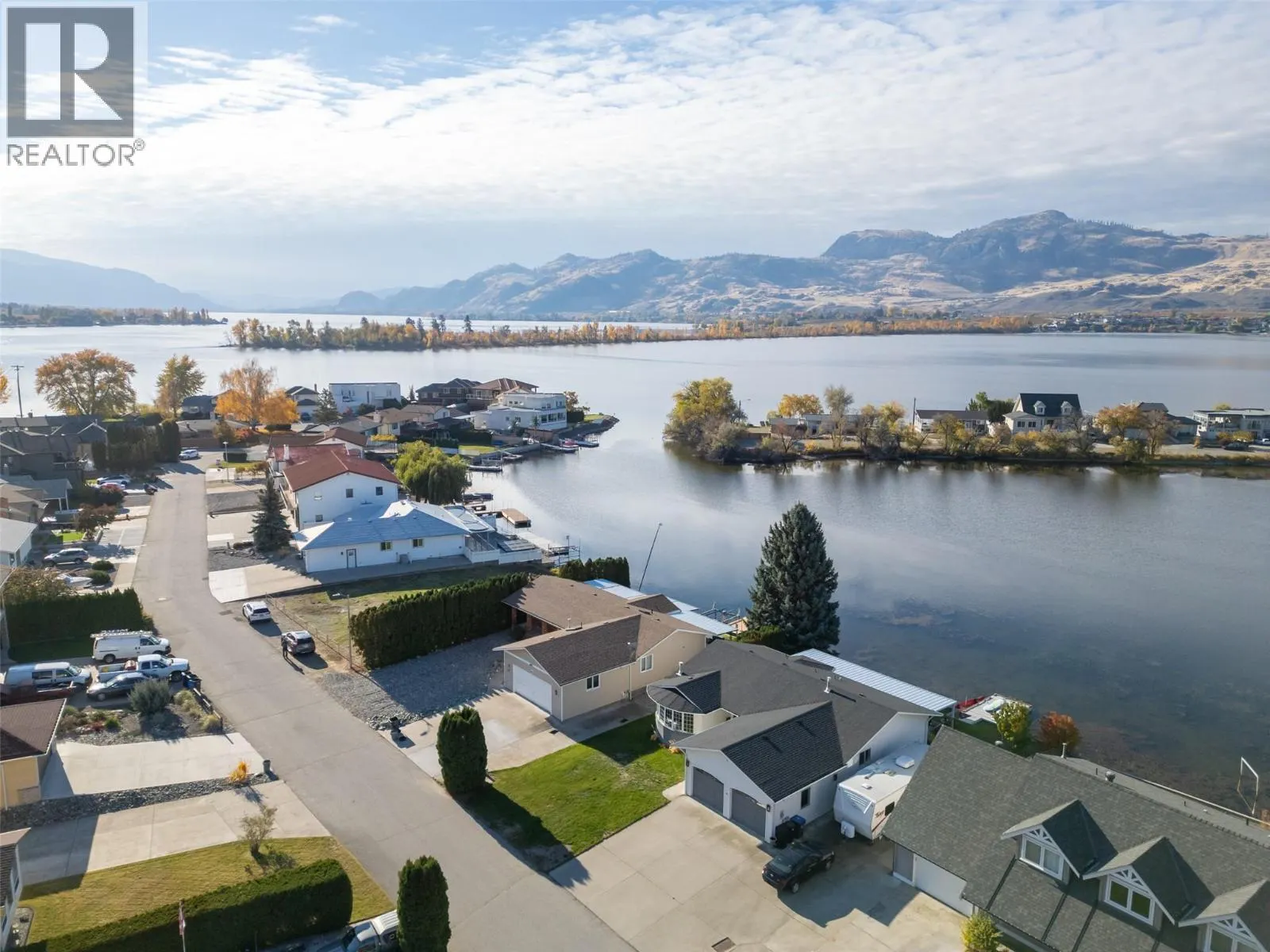 38 BAYVIEW Crescent