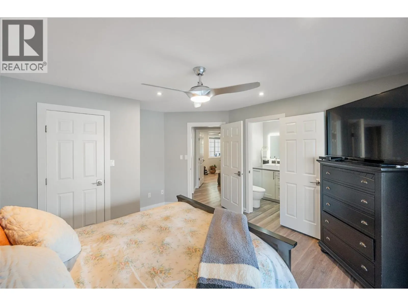 38 BAYVIEW Crescent