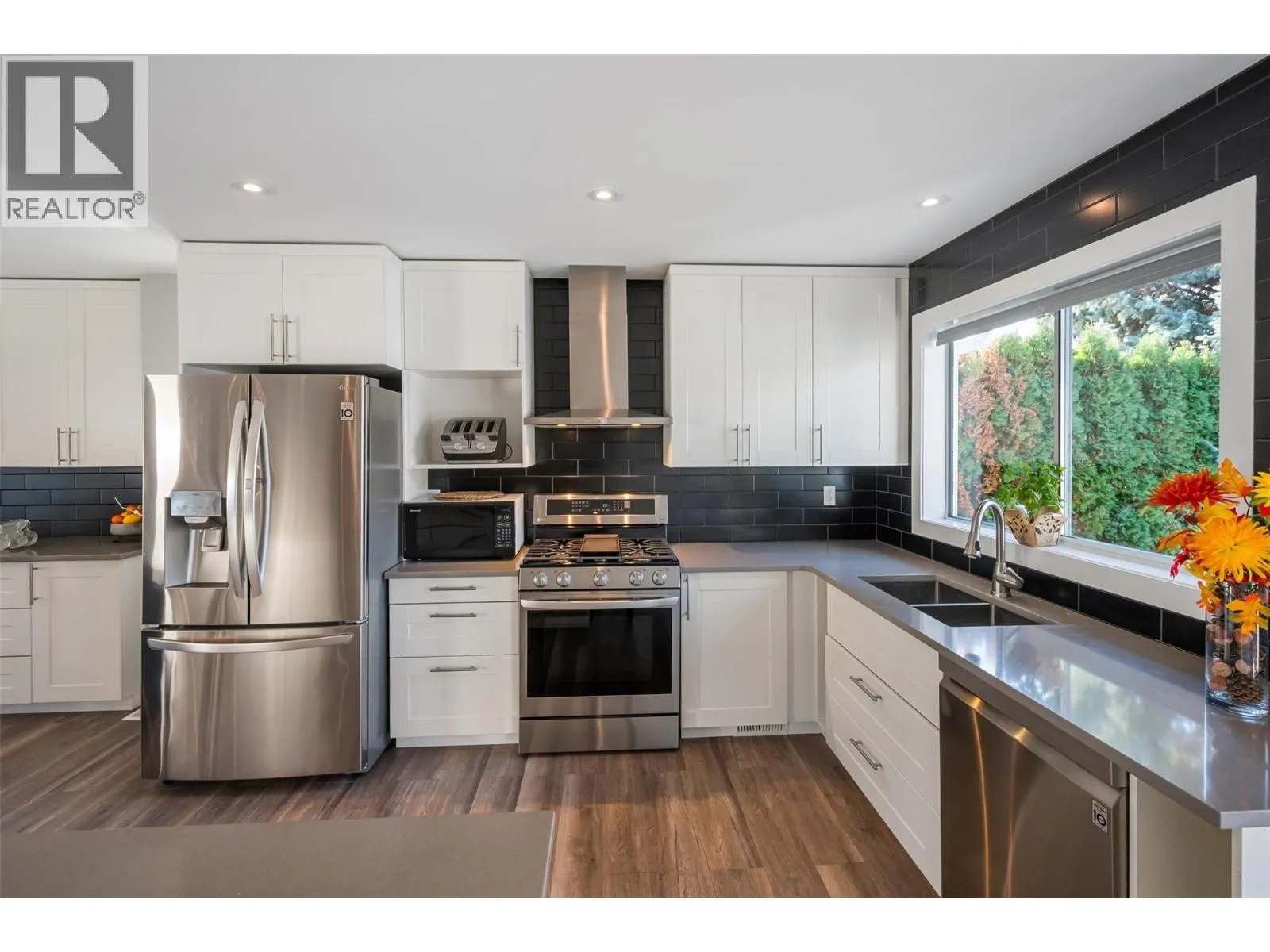 38 BAYVIEW Crescent