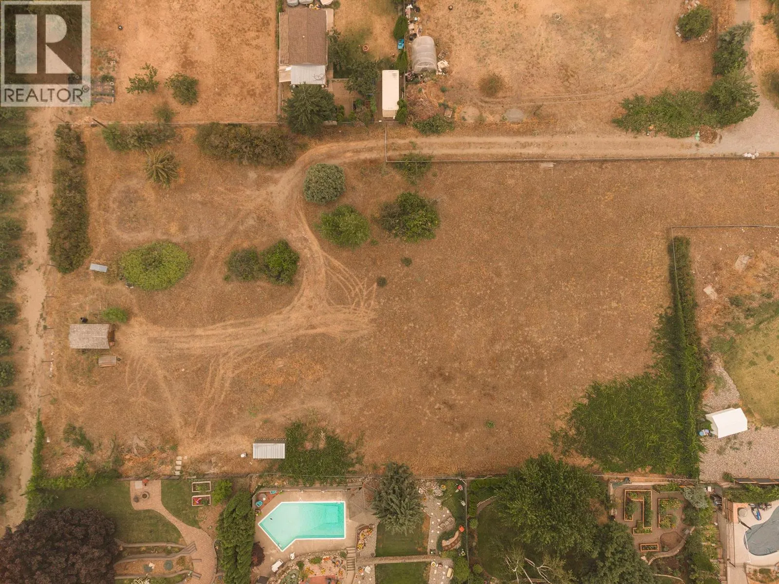 2438 Davidson Road