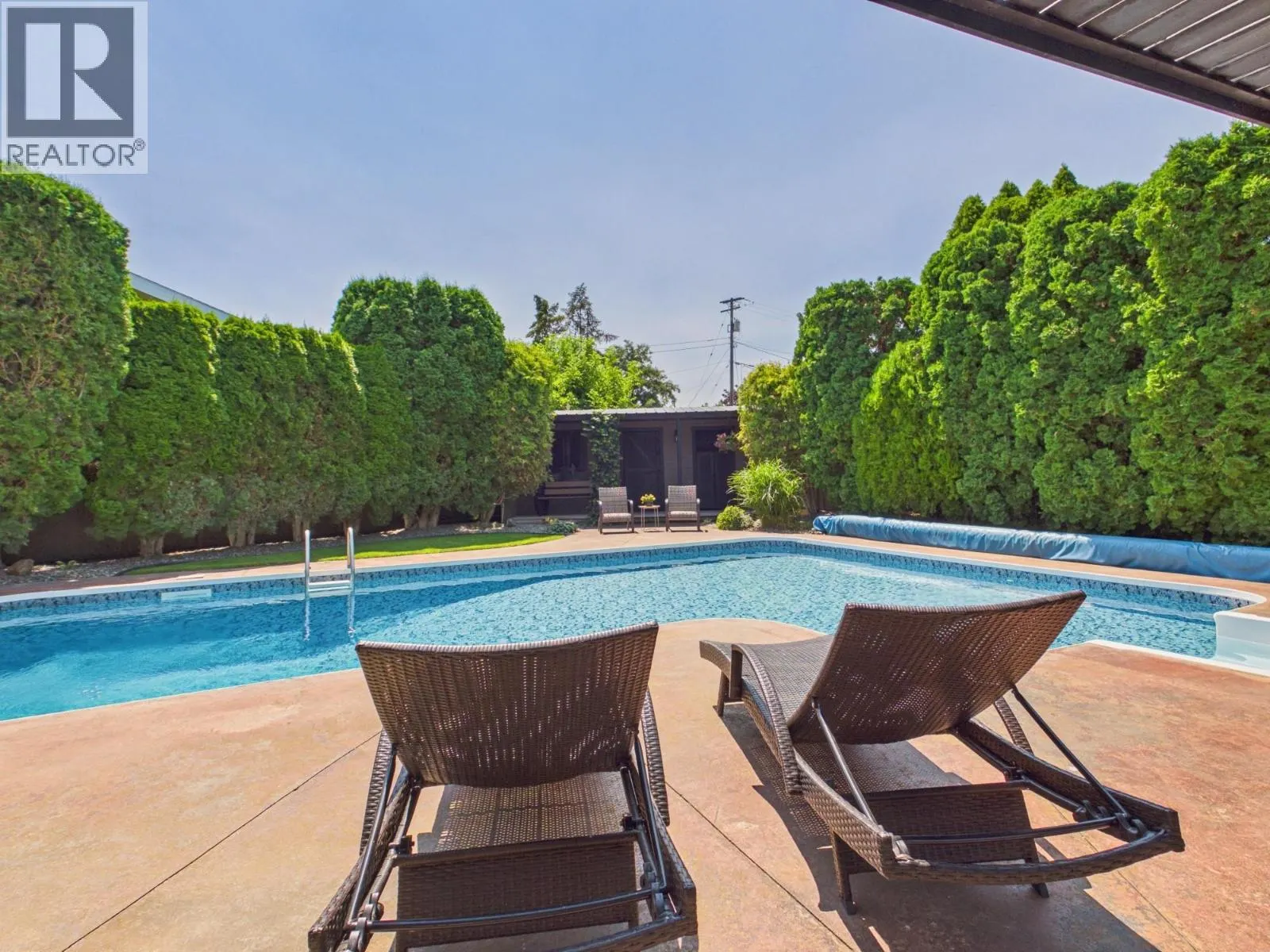 22 Willow Crescent