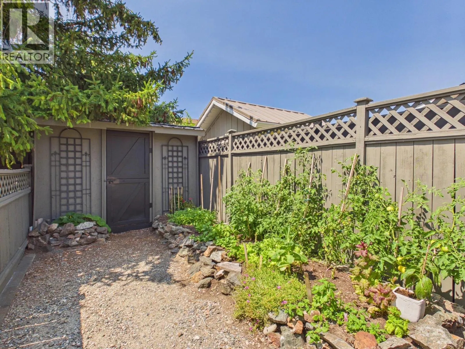 22 Willow Crescent