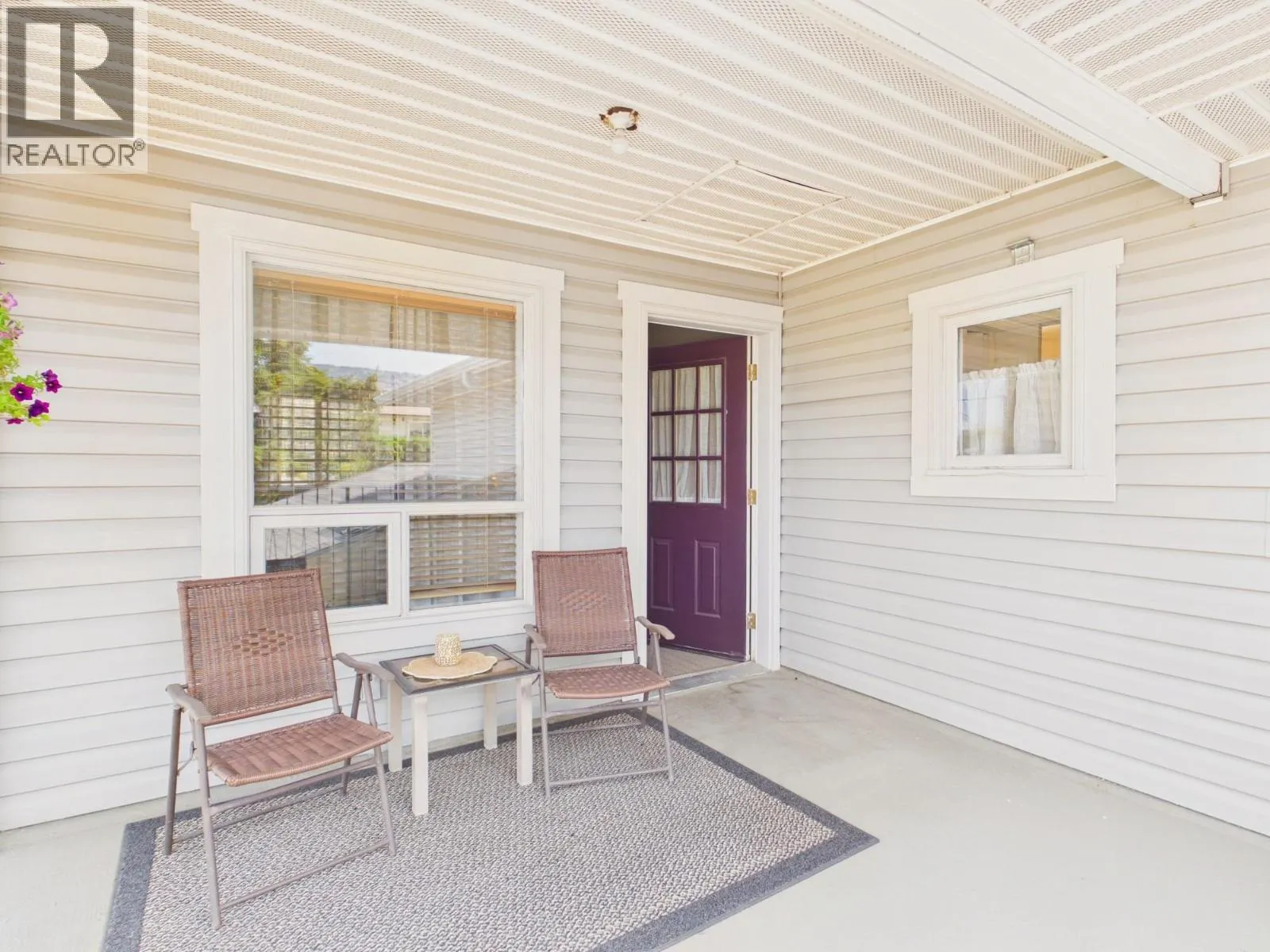 22 Willow Crescent