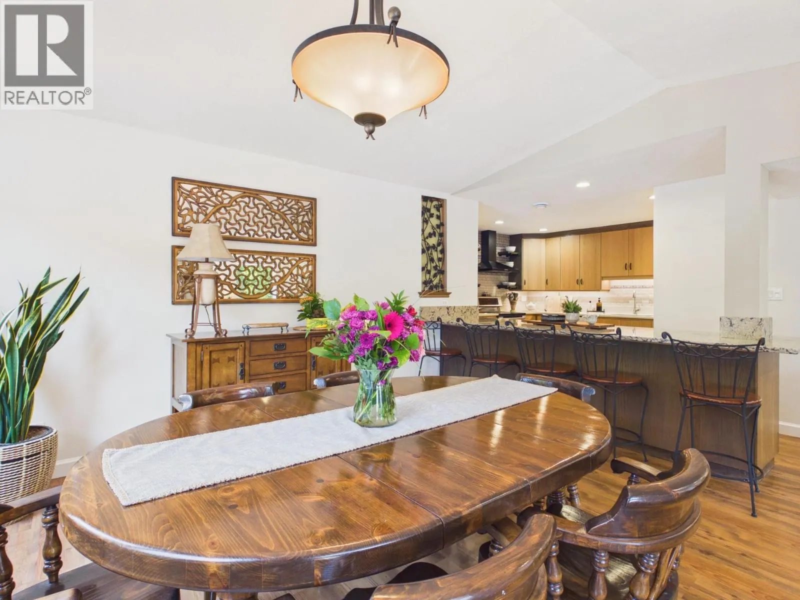 22 Willow Crescent