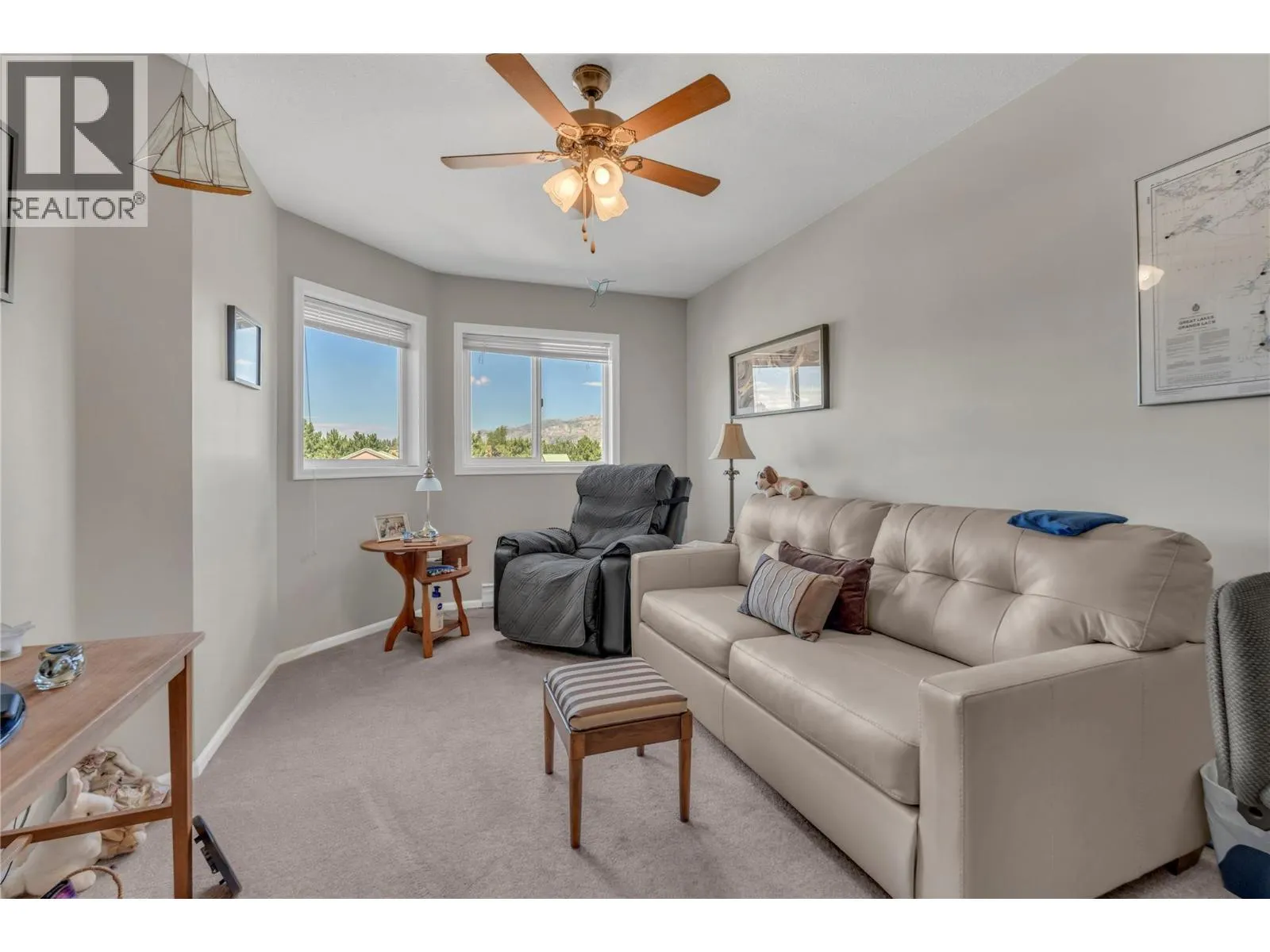8907 Pineo Court Unit# 306