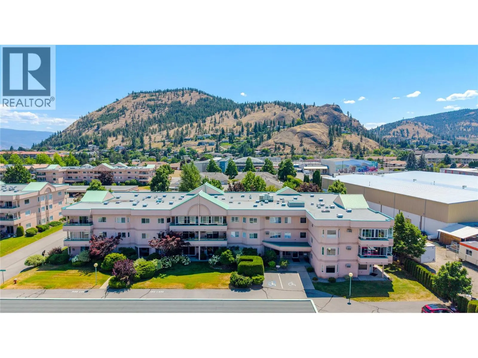 8907 Pineo Court Unit# 306