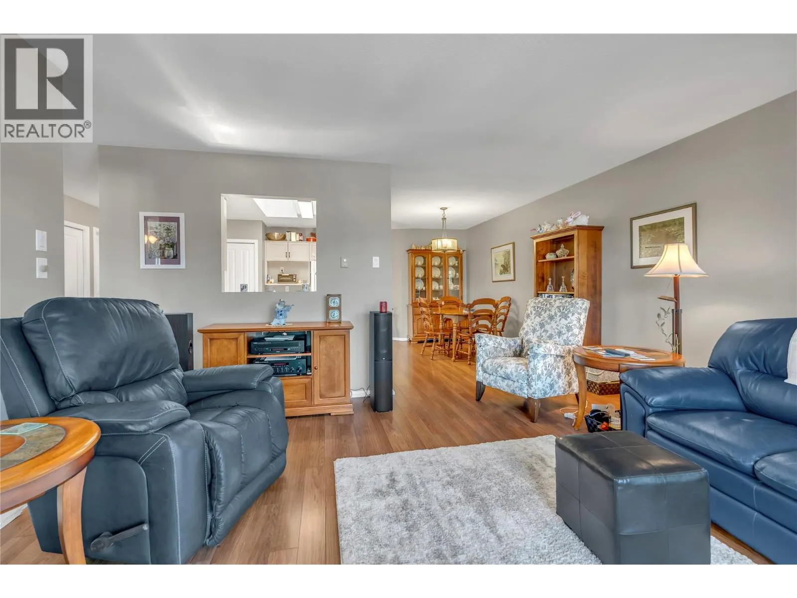 8907 Pineo Court Unit# 306