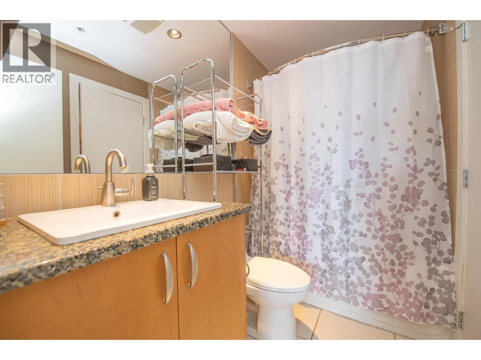 7343 Okanagan Landing Road Unit# 1213