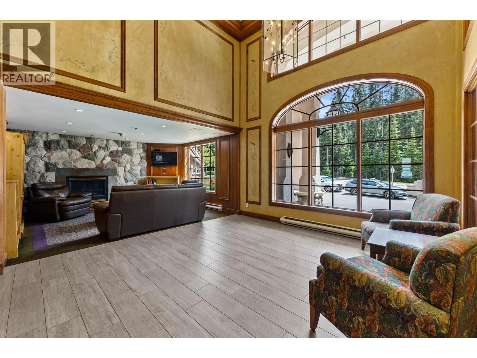 3170 Creekside Way Unit# 201