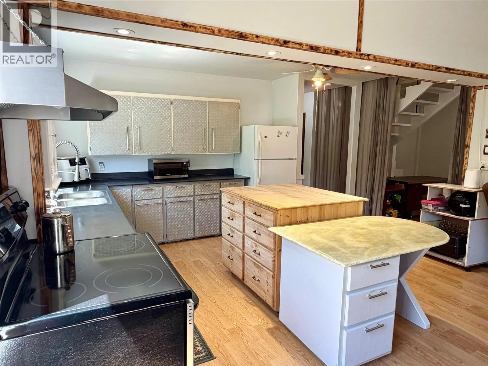 175 Grohman Creek Road