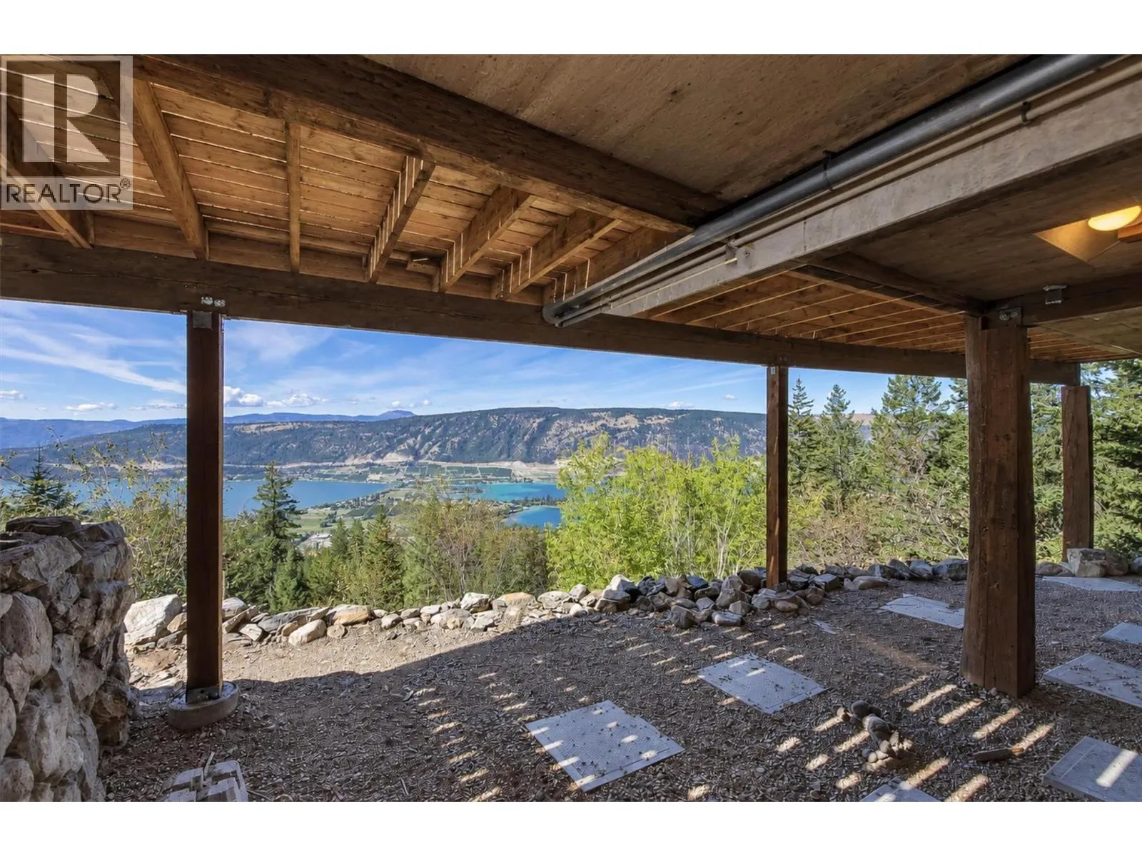 5572 Oyama Lake Road
