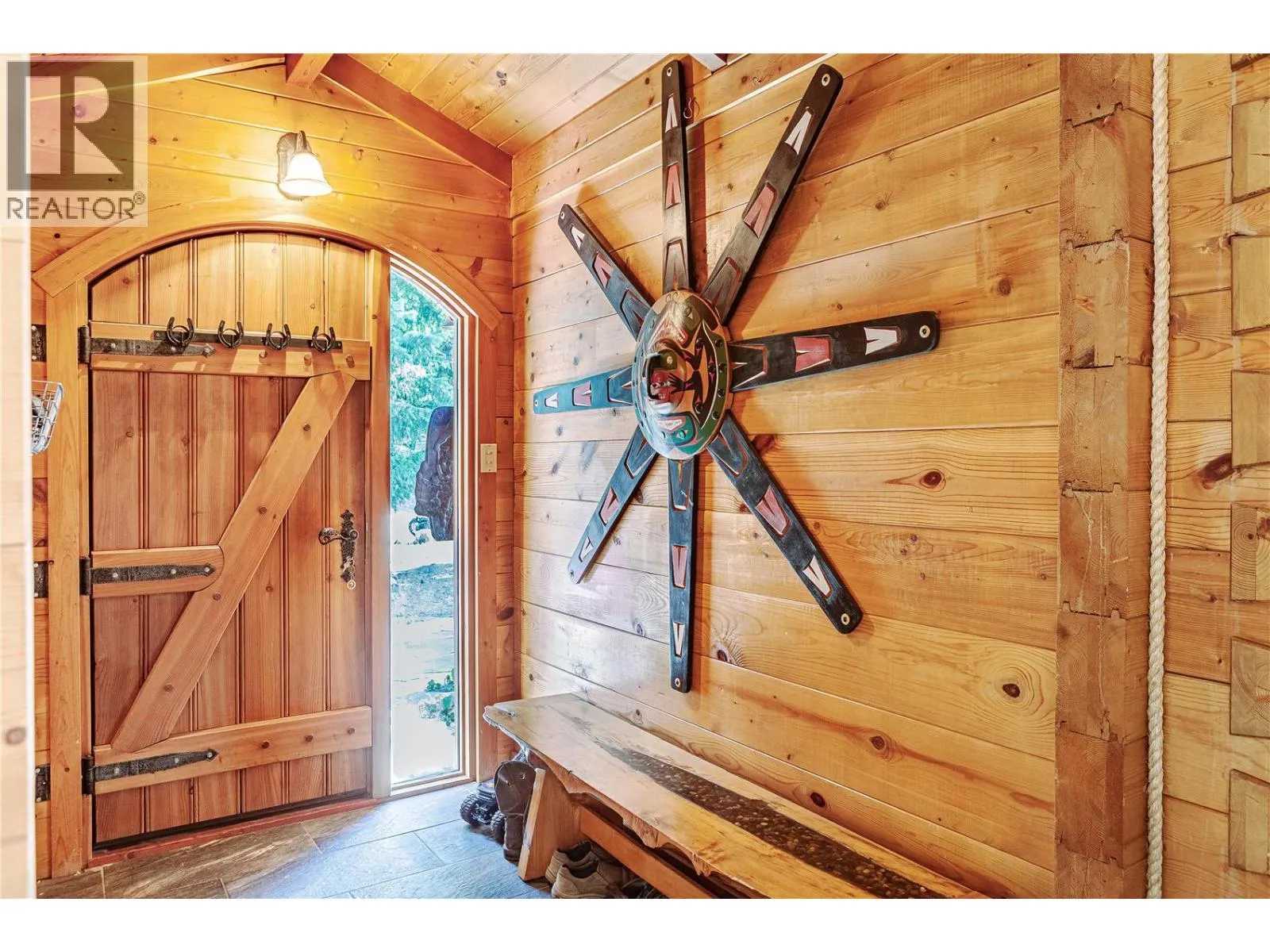 5572 Oyama Lake Road