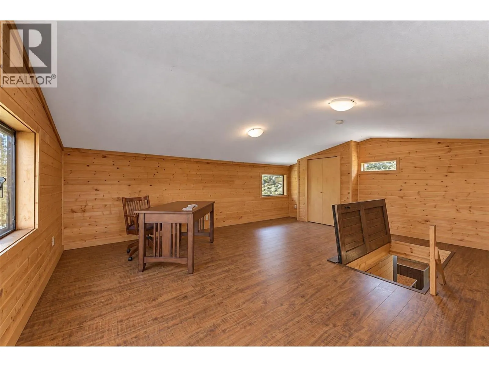 5572 Oyama Lake Road