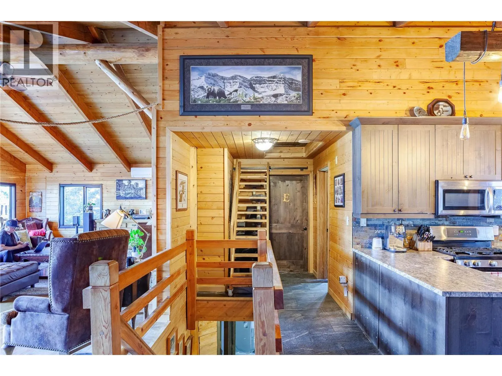 5572 Oyama Lake Road
