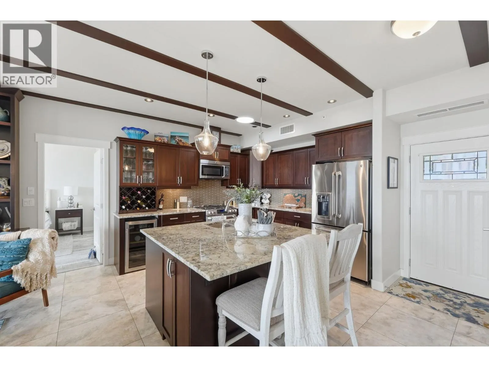 2000 Valleyview Drive Unit# 3
