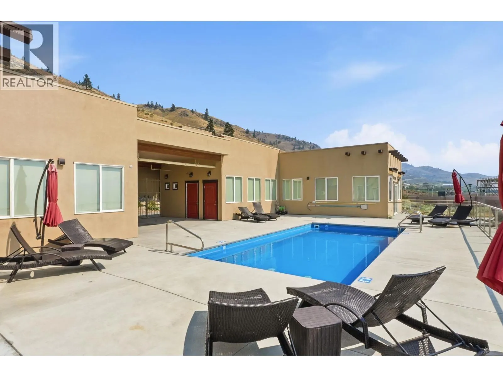 2000 Valleyview Drive Unit# 3