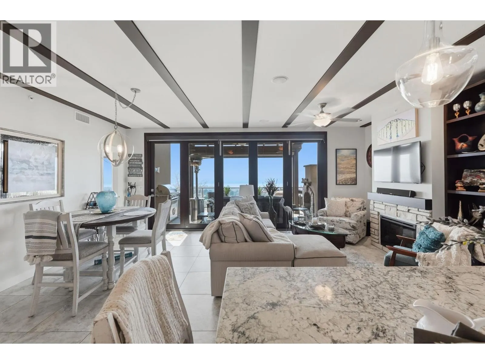 2000 Valleyview Drive Unit# 3