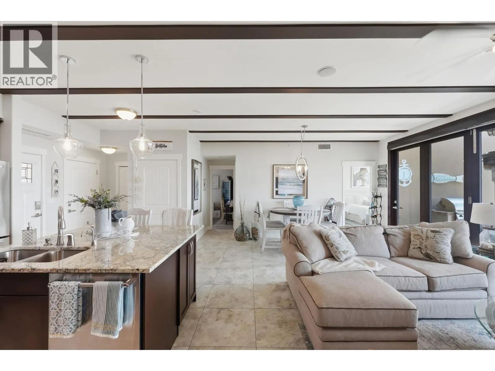 2000 Valleyview Drive Unit# 3