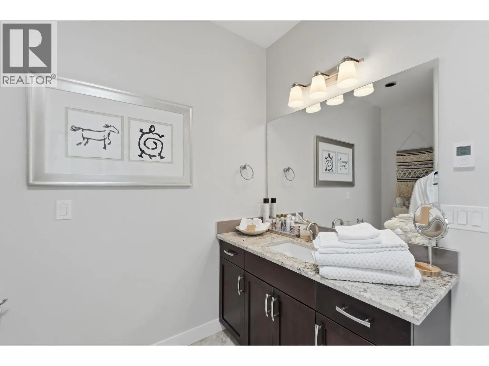 2000 Valleyview Drive Unit# 3