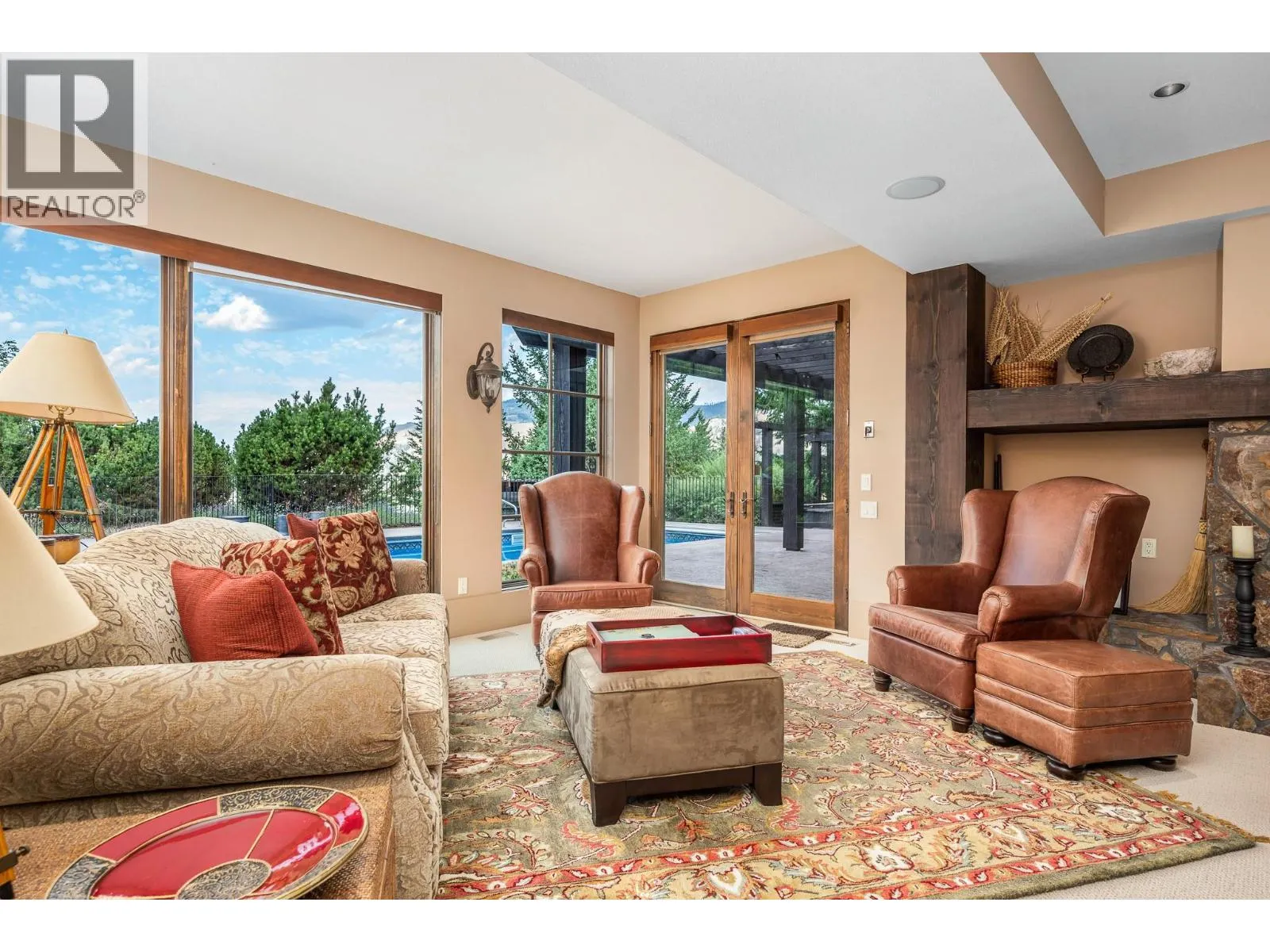 3006 Coachwood Crescent