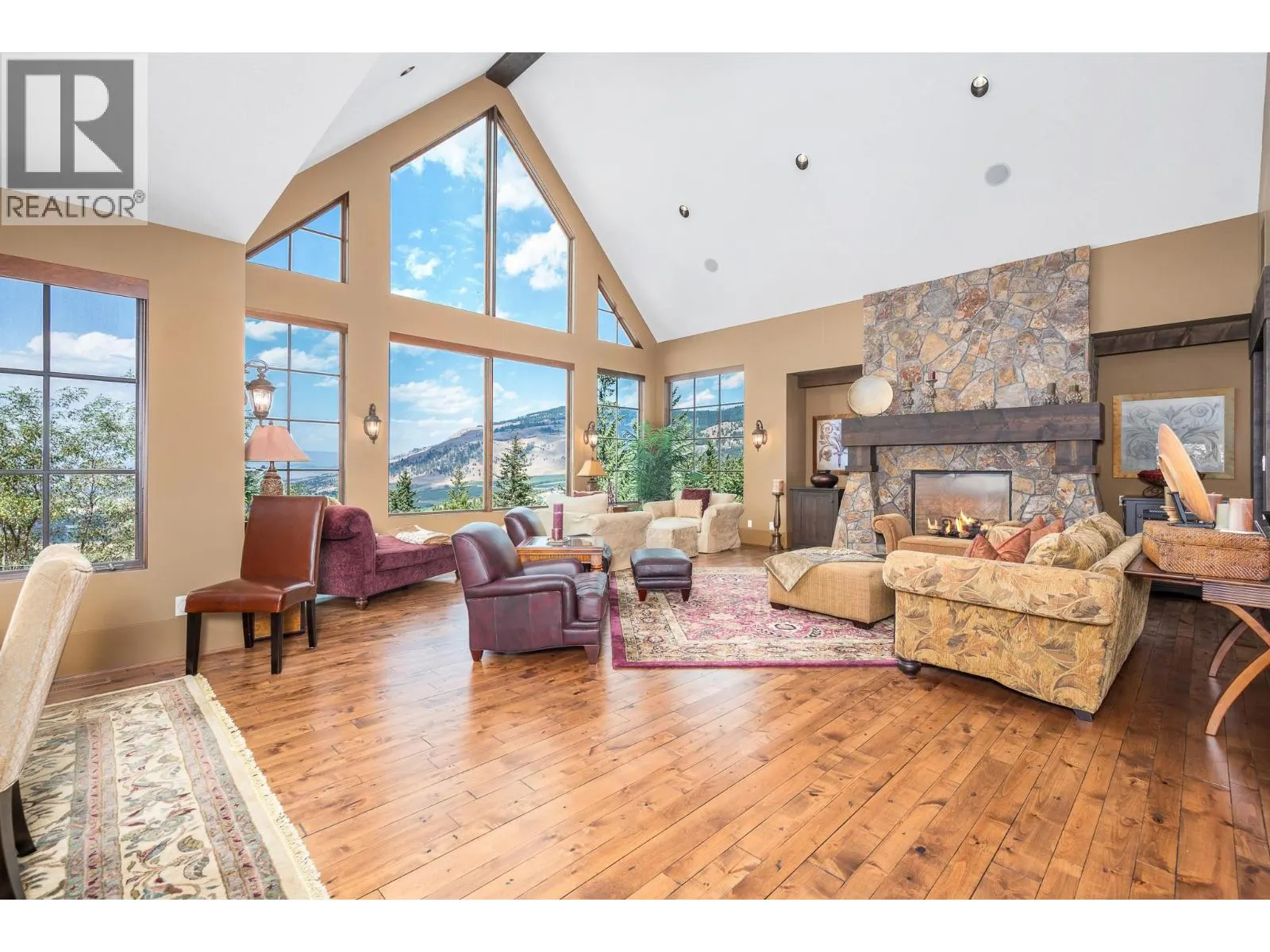 3006 Coachwood Crescent