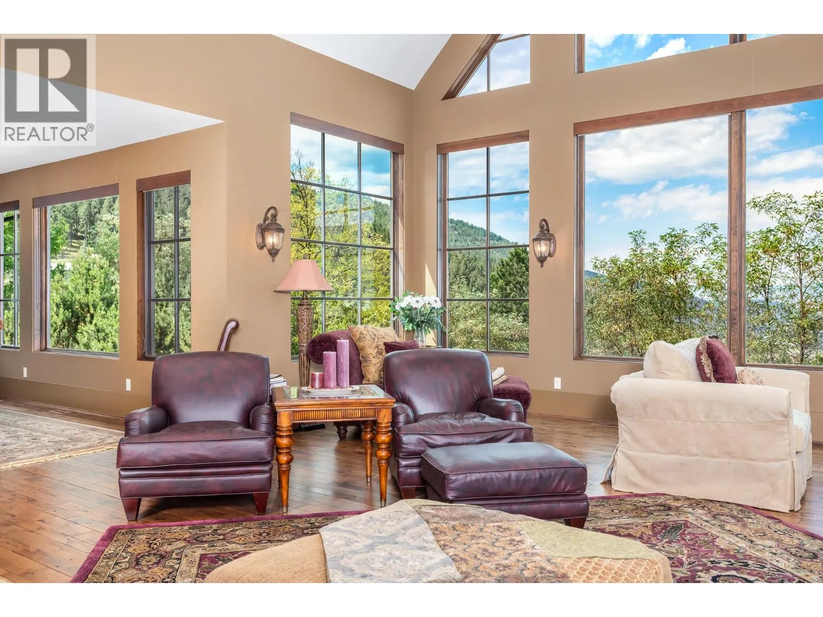 3006 Coachwood Crescent