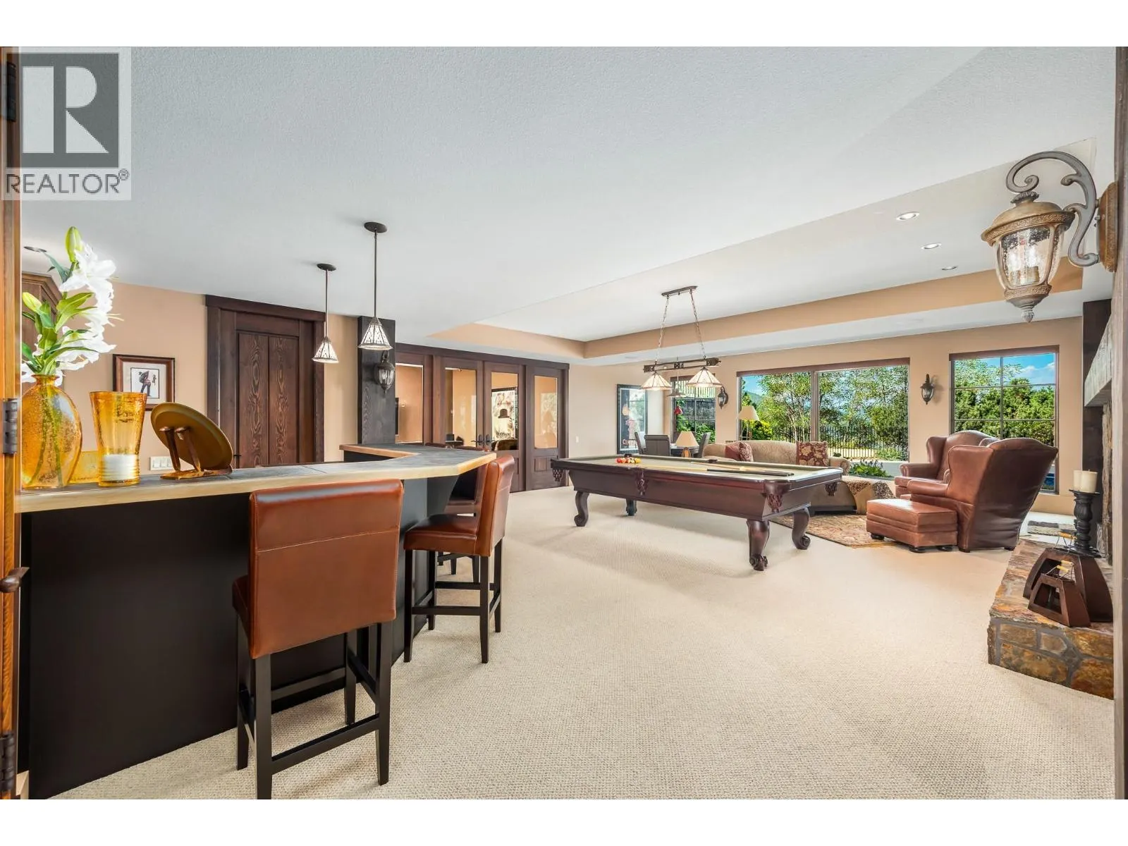 3006 Coachwood Crescent