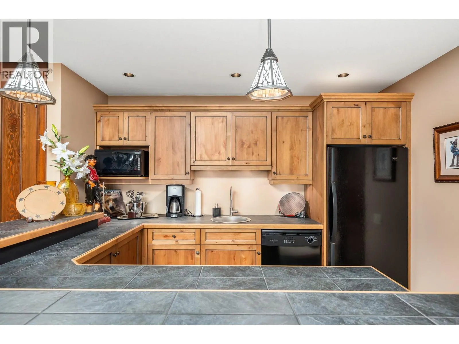 3006 Coachwood Crescent