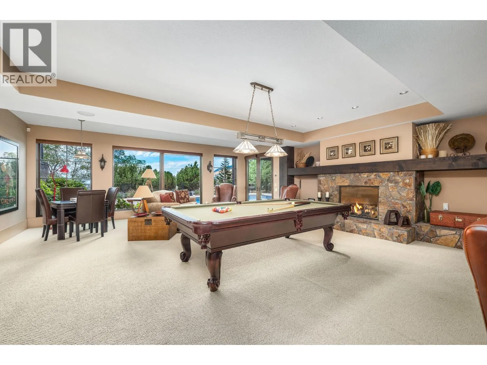3006 Coachwood Crescent