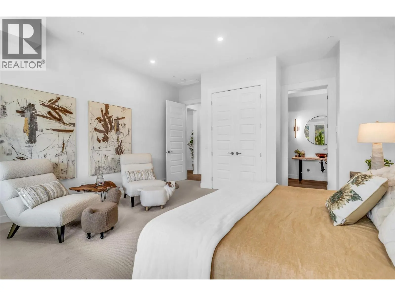 3452 Blue Grass Lane