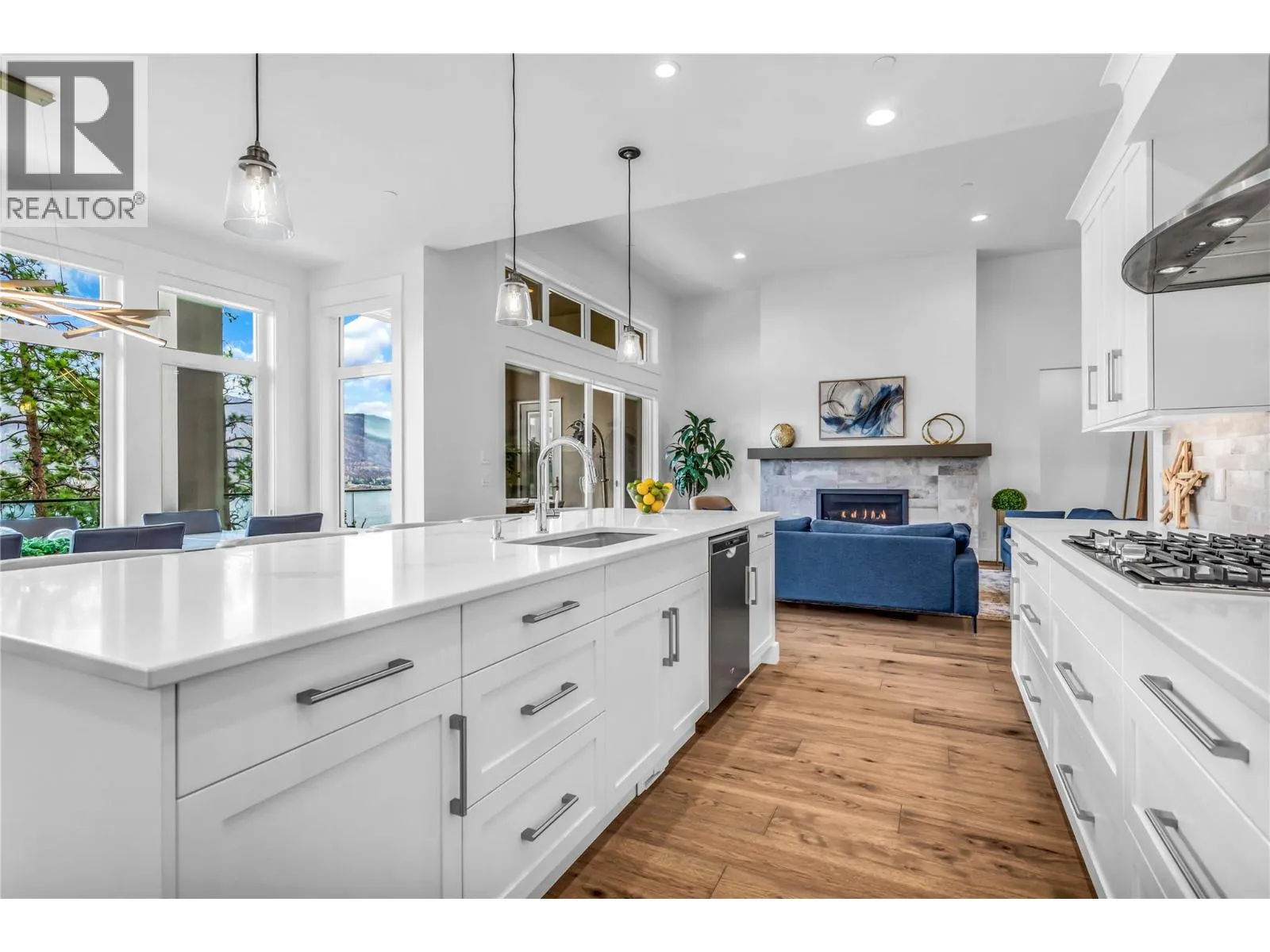 3452 Blue Grass Lane