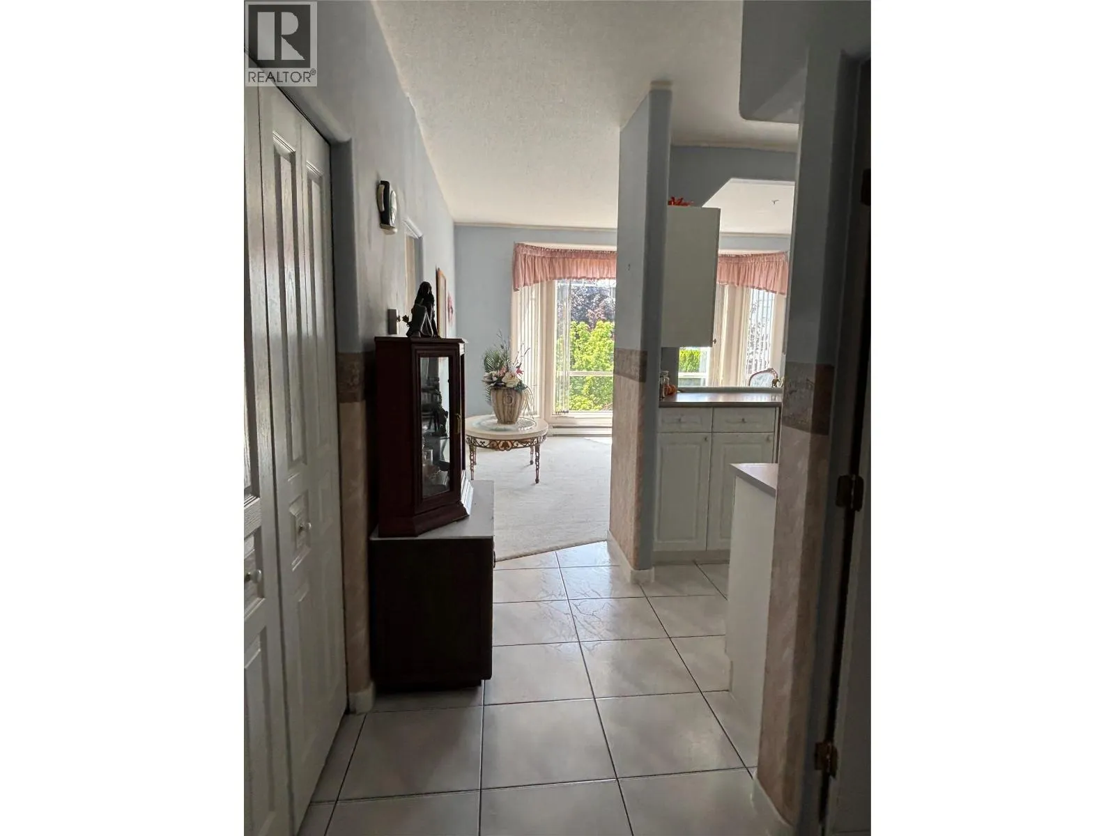 3221 Centennial Drive Unit# 401