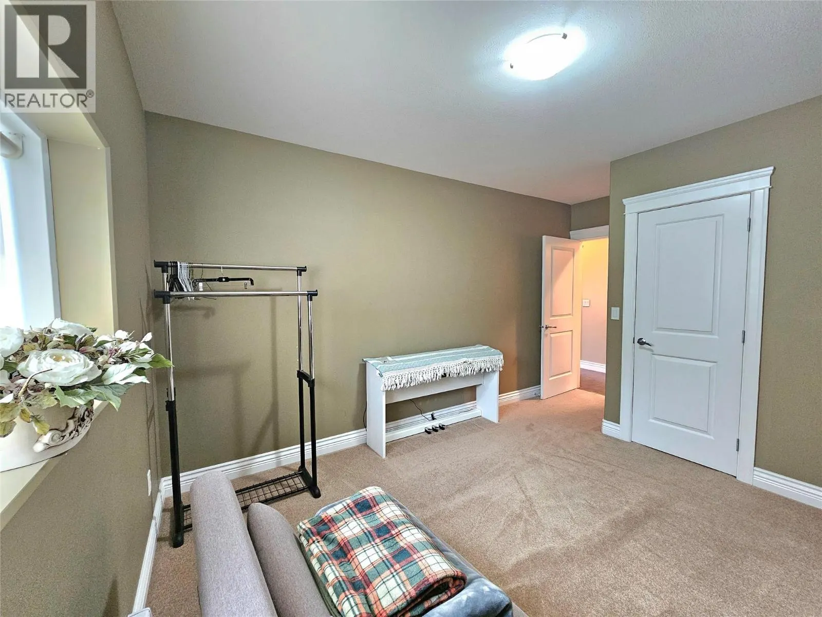 1494 Montenegro Drive