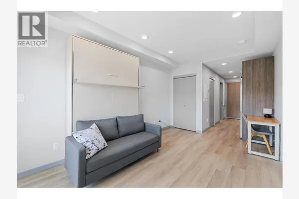 345 Dougall Road N Unit# 320