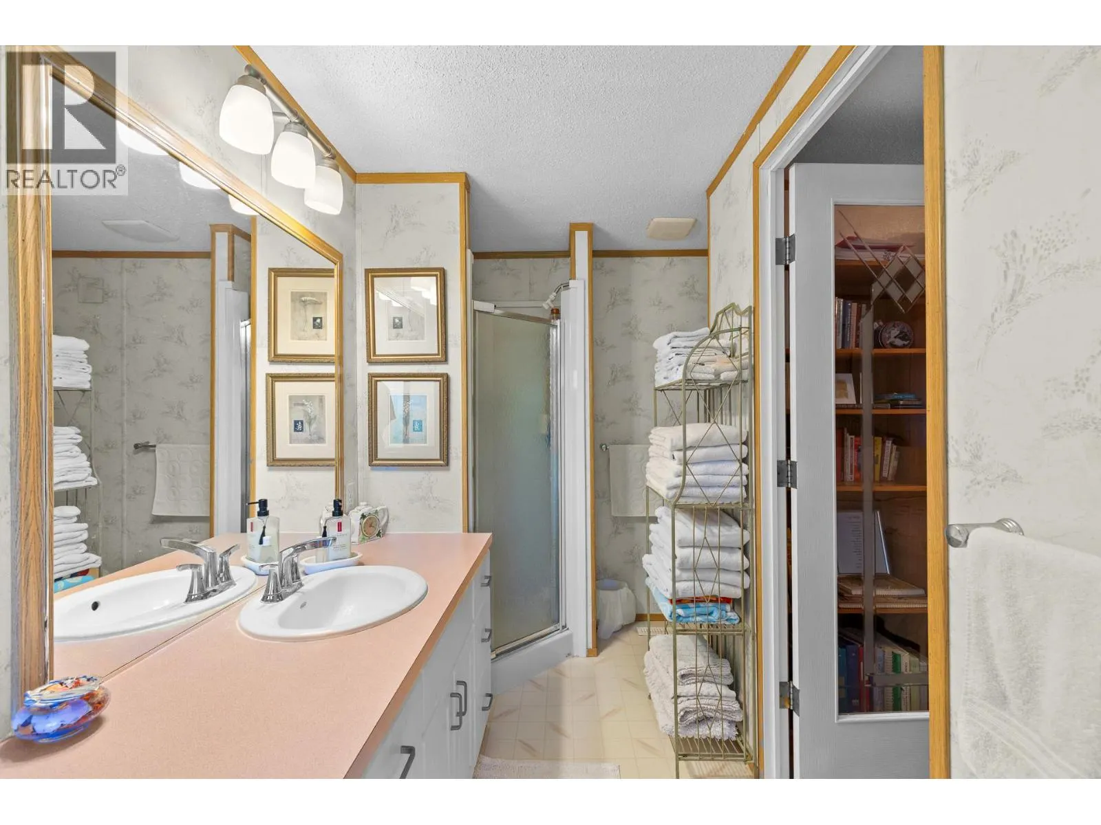 1880 Old Boucherie Road Unit# 185