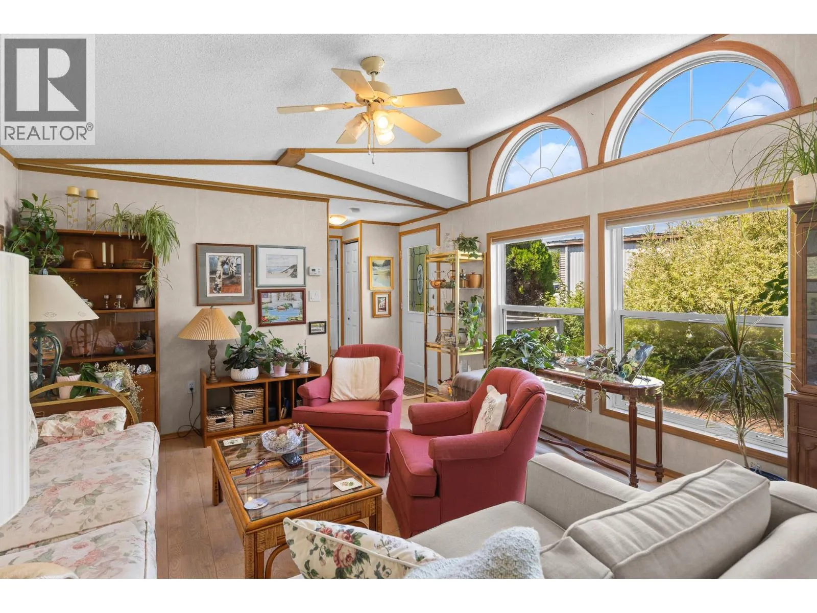 1880 Old Boucherie Road Unit# 185