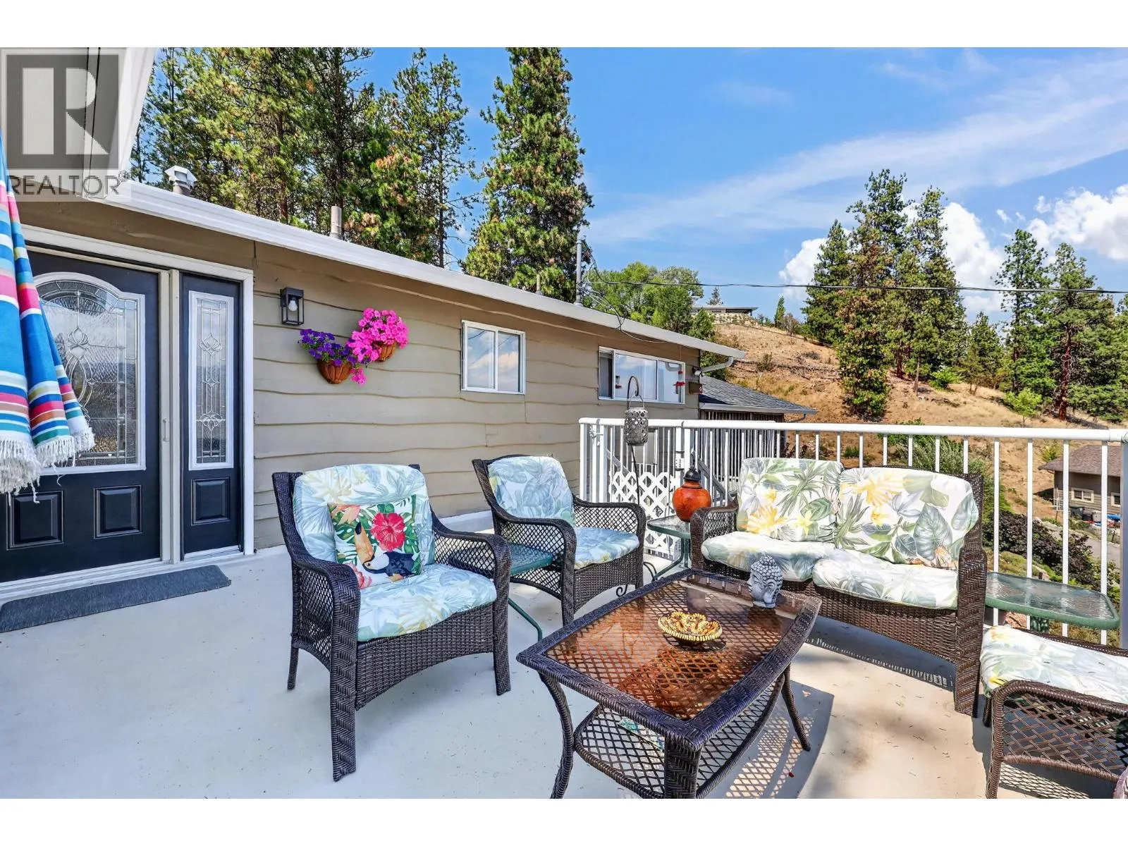 5868 MacGREGOR Road