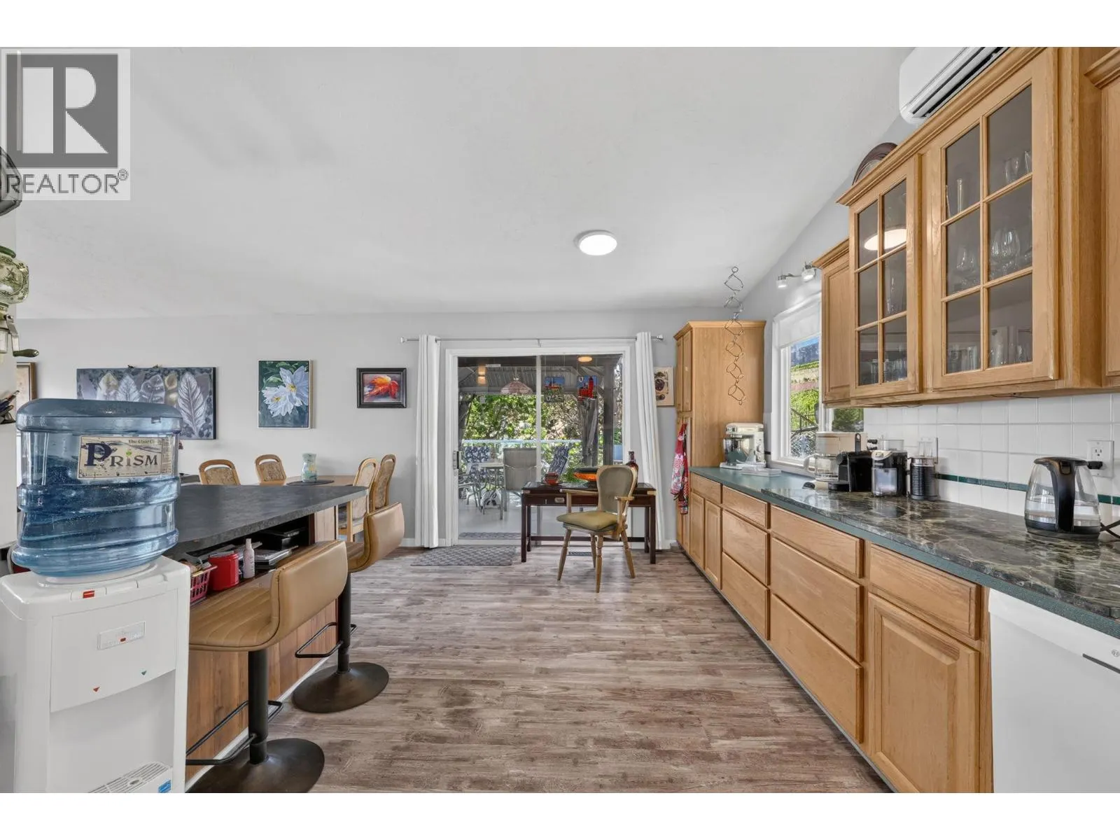5868 MacGREGOR Road
