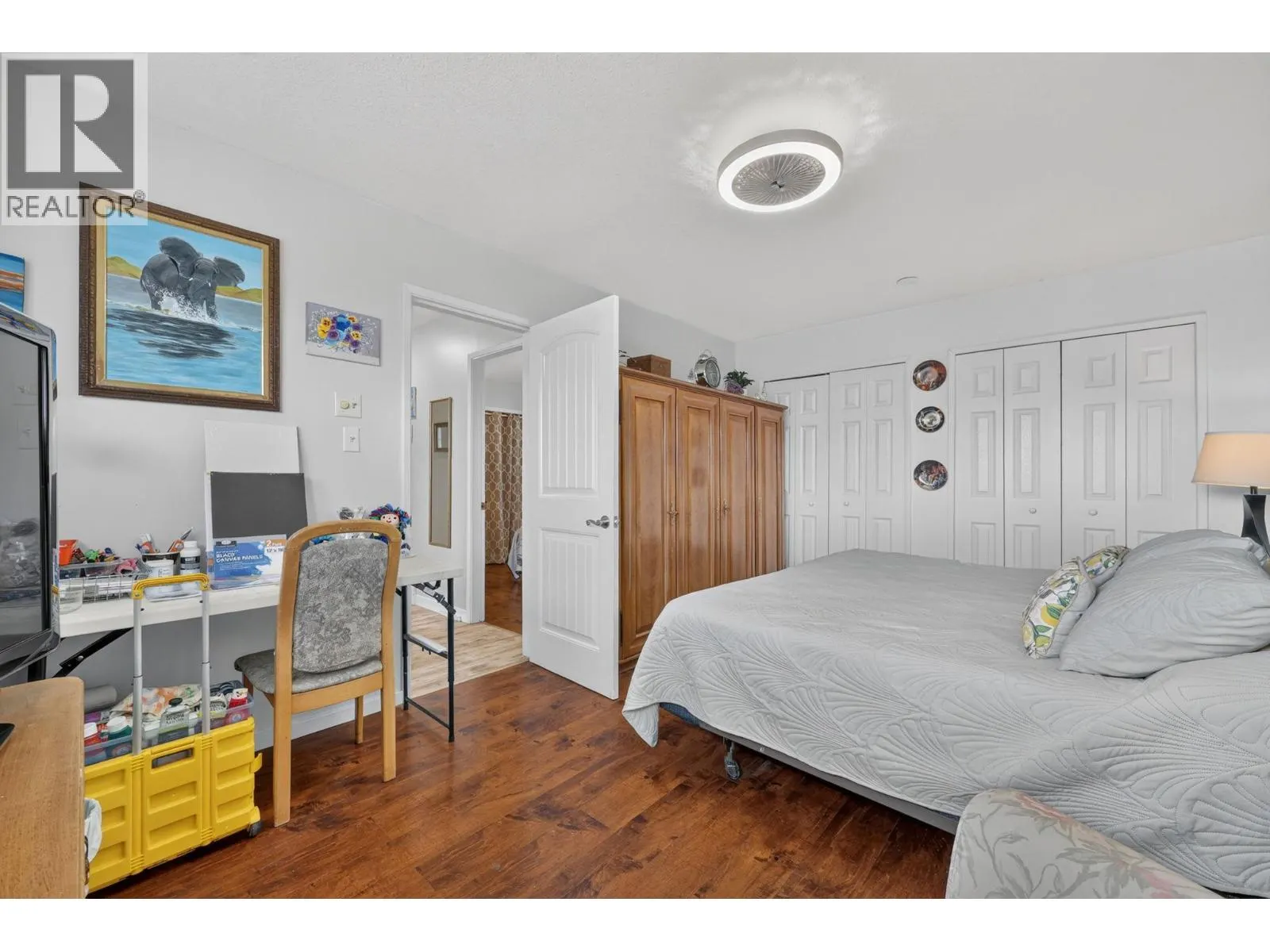 5868 MacGREGOR Road