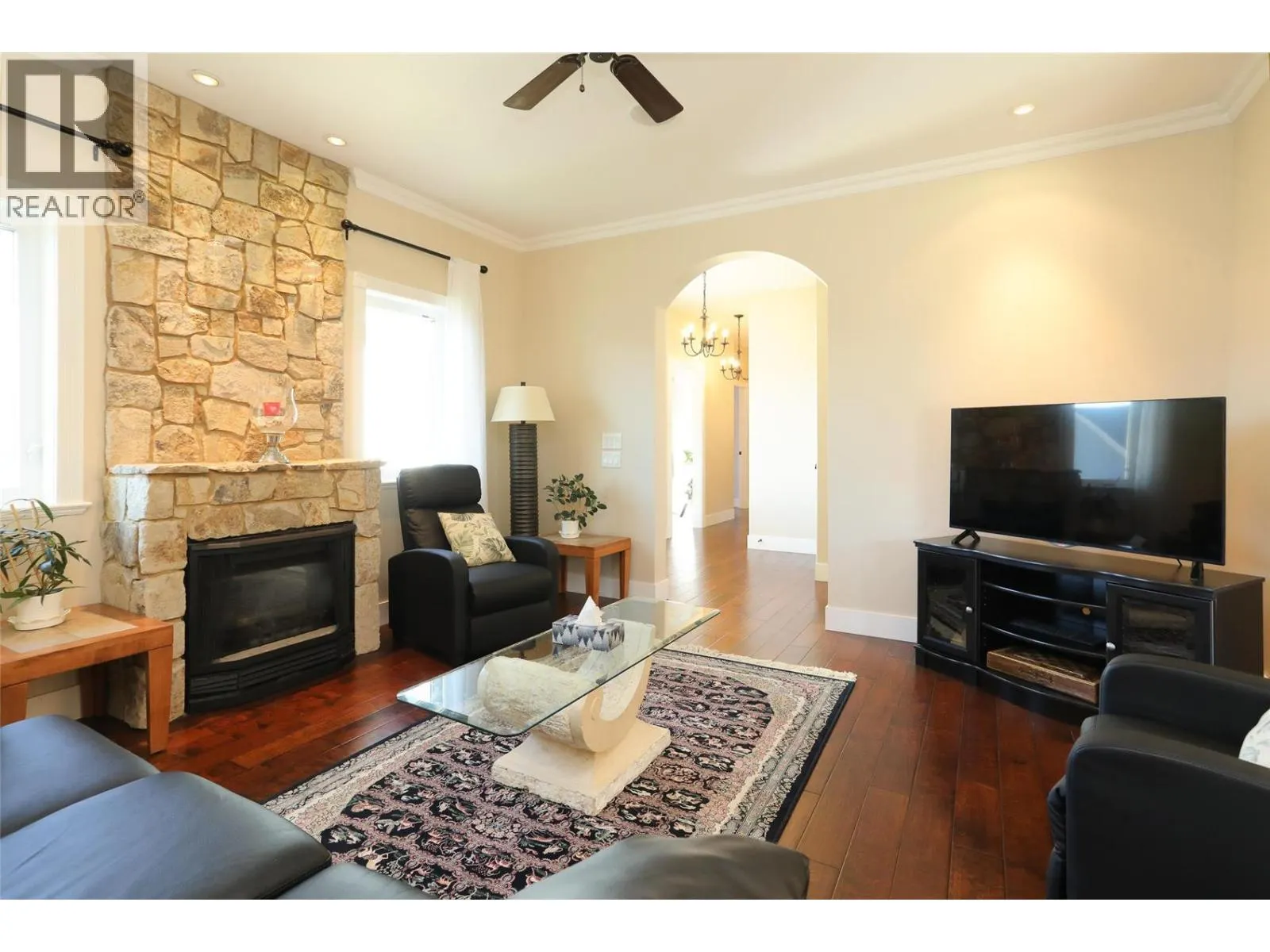390 Quilchena Drive