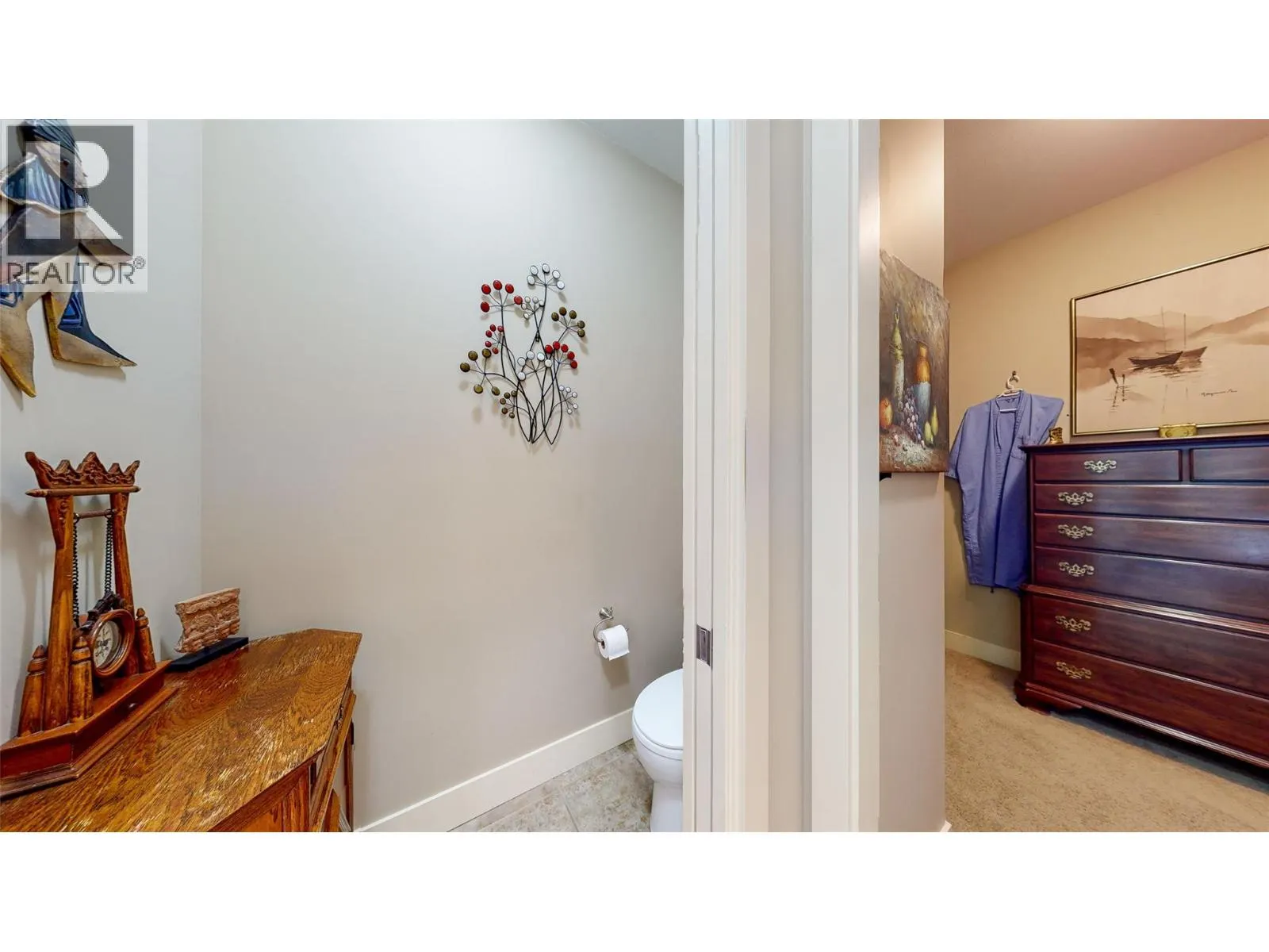 6833 MEADOWS Drive Unit# 28