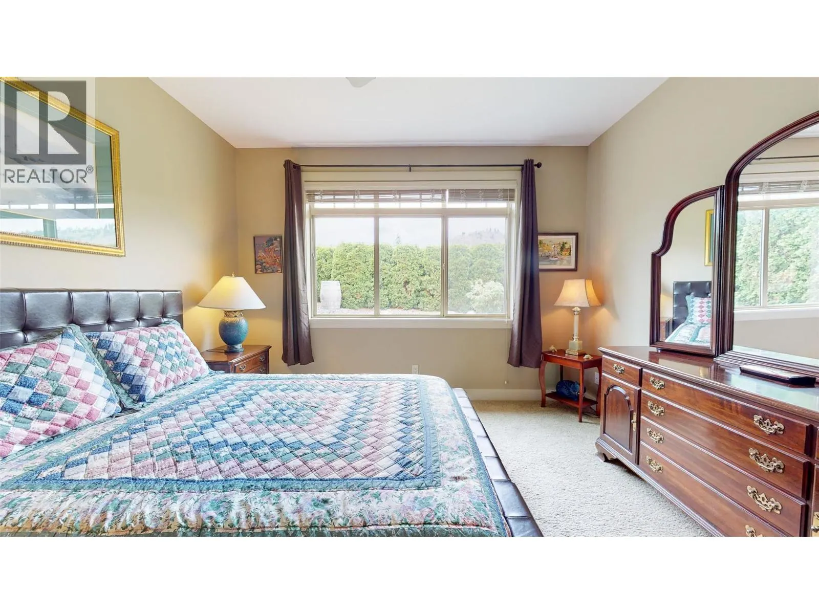 6833 MEADOWS Drive Unit# 28