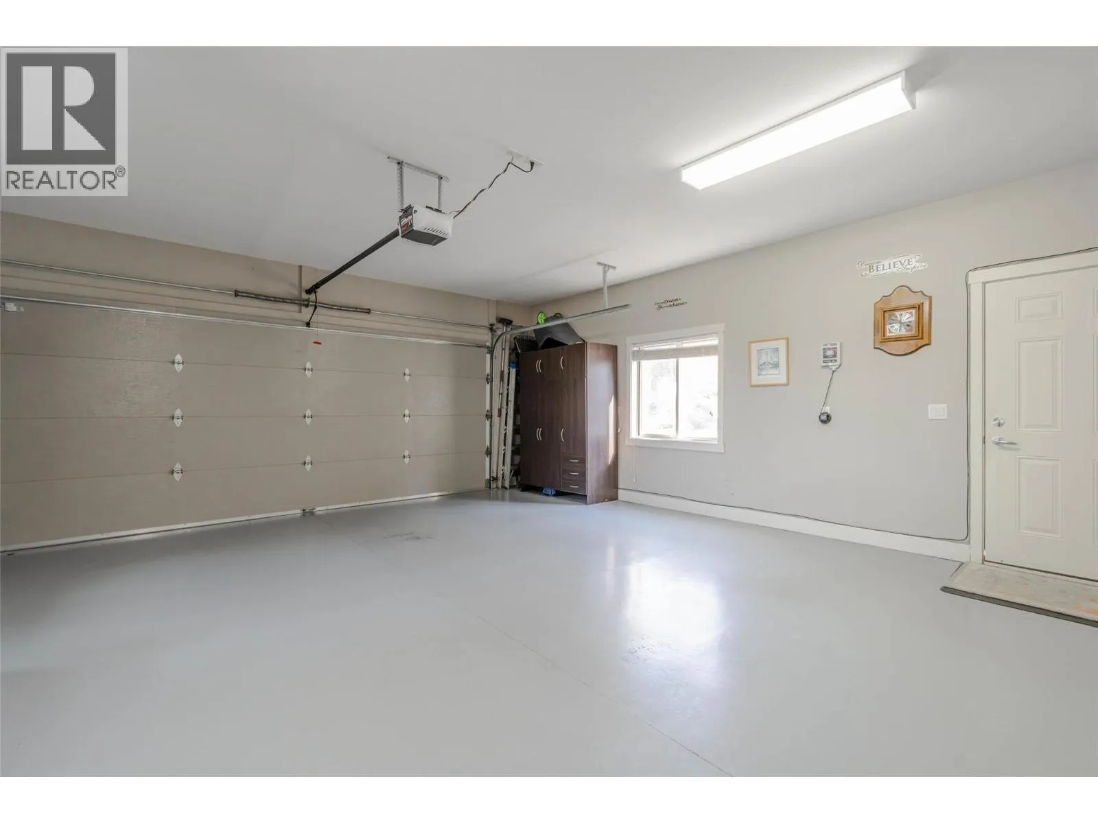 6833 MEADOWS Drive Unit# 28