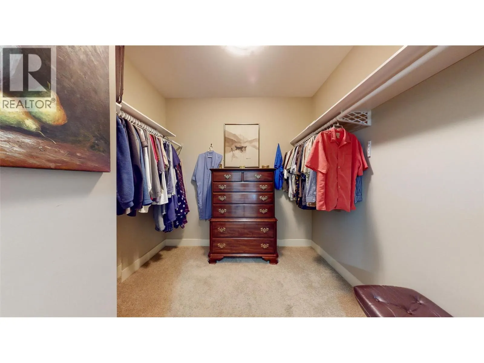 6833 MEADOWS Drive Unit# 28